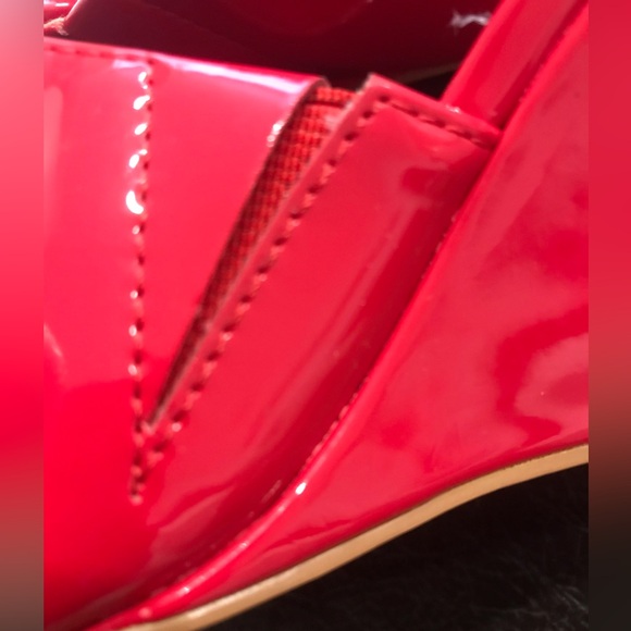 Marc Fisher Patent Wedge Sandals SZ 7.5 - Picture 8 of 9